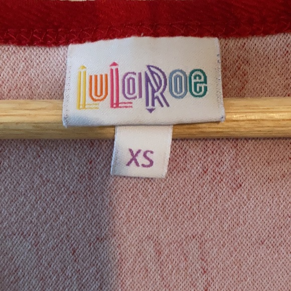 LulaRoe XS Nicole - Picture 2 of 3